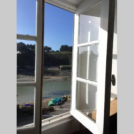 Holiday home Charmante Maison 19e Sur Le Port De Dahouet *